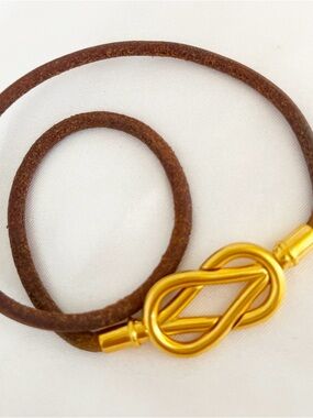 HERMÈS Atamé Leather Bracelet or Choker Knot Closure